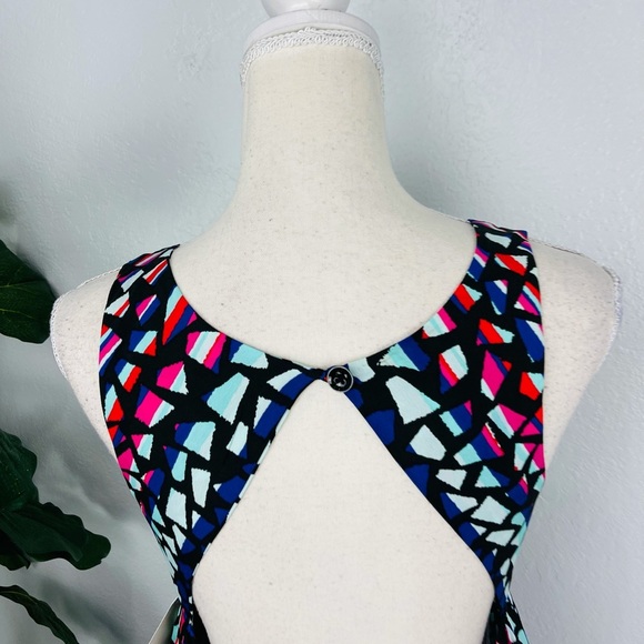 NWT Roxy Abstract Mosaic Circle Summer Colorful Open Back Dress - Picture 4 of 6